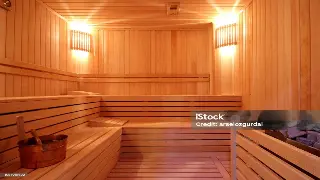 解码老汉口的悠然慢生活：按摩里藏着的文化密码，你读懂了吗？ 海报